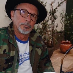 Meet your Posher, Andres a.